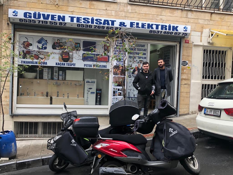 Güven Tesisat dükkânının önünden bir görünüm